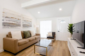 Cozy Heart of Tampa 2-Bedroom Townhome, Tampa